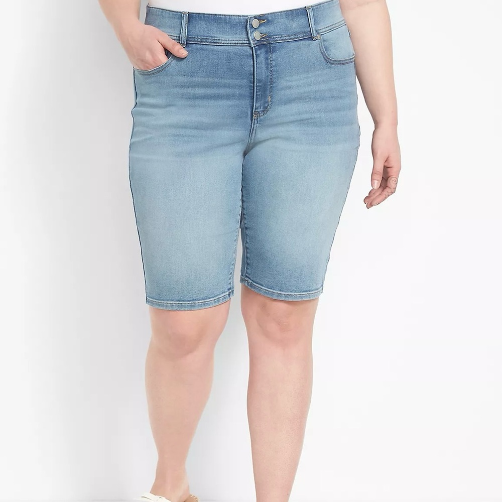 Lane Bryant 26 Tighter Tummy High Rise Bermuda Denim Shorts Flex Magic Waistband